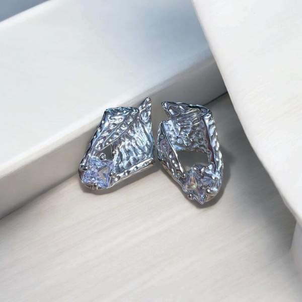 Σκουλαρίκια ατσάλινα