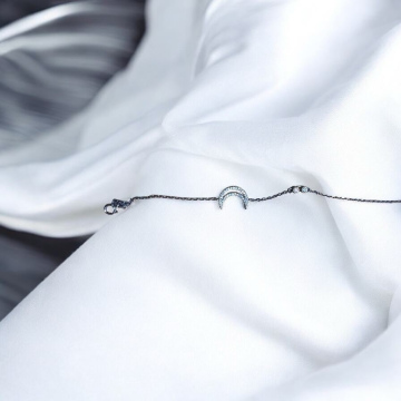 ΓΥΝΑΙΚΕΙΑ ΒΡΑΧΙΟΛΙΑ ΑΠΟ ΑΣΗΜΙ (QB19003)