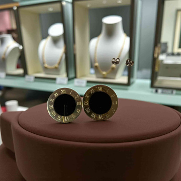 ΓΥΝΑΙΚΕΙΑ ΑΤΣΑΛΙΝΑ ΣΚΟΥΛΑΡΙΚΙΑ (QB01048)