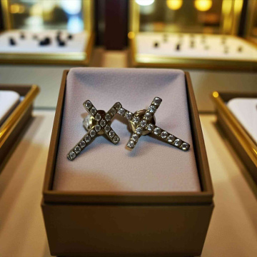 ΓΥΝΑΙΚΕΙΑ ΑΤΣΑΛΙΝΑ ΣΚΟΥΛΑΡΙΚΙΑ (QB01052)