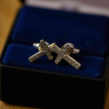 ΓΥΝΑΙΚΕΙΑ ΑΤΣΑΛΙΝΑ ΣΚΟΥΛΑΡΙΚΙΑ (QB01036)