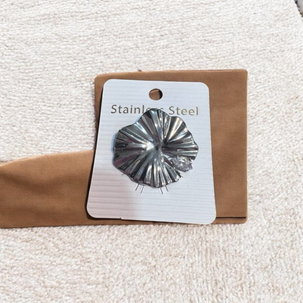 Καρφίτσες από ατσάλι