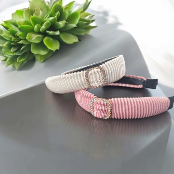 ΓΥΝΑΙΚΕΙΕΣ ΣΤΕΚΕΣ ΜΑΛΛΙΩΝ (QB71001)