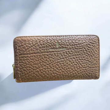 ΓΥΝΑΙΚΕΙΟ ΠΟΡΤΟΦΟΛΙ (QB53005)