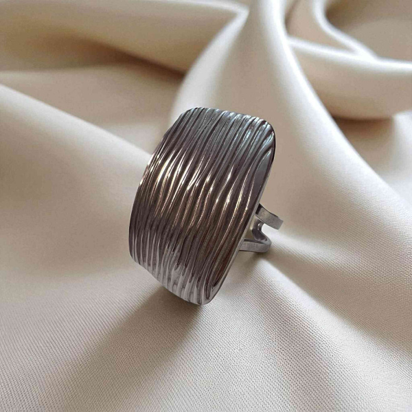 Σκουλαρίκια ατσάλινα